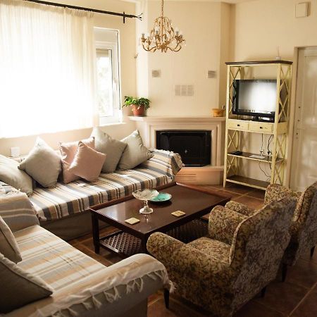Villa The Early Bird - Cosy 2-Floor House With Garden Alexandroupoli Esterno foto