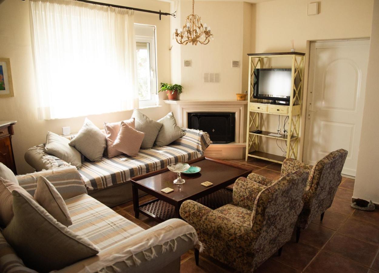 Villa The Early Bird - Cosy 2-Floor House With Garden Alexandroupoli Esterno foto